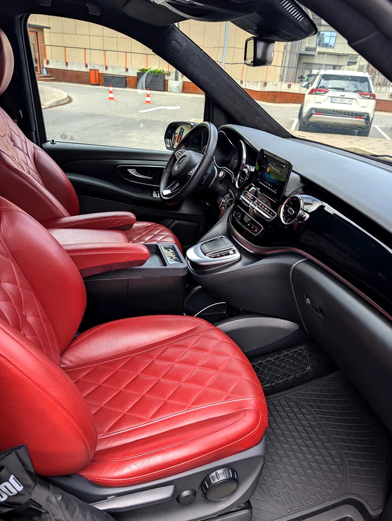Mercedes-Benz V300 VIP